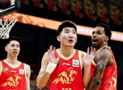 广厦队主场大胜，球员状态正佳，氛围融洽 