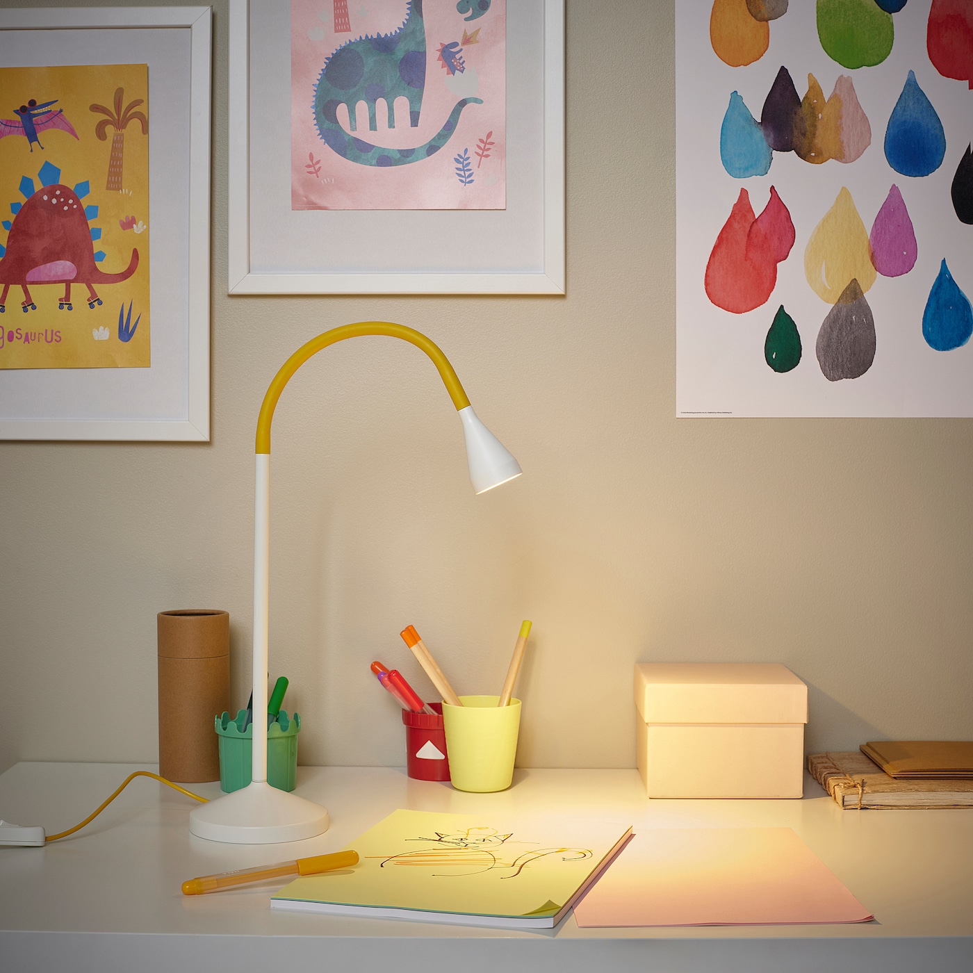 desklamp和lamp区别 desk lamp和table lamp 