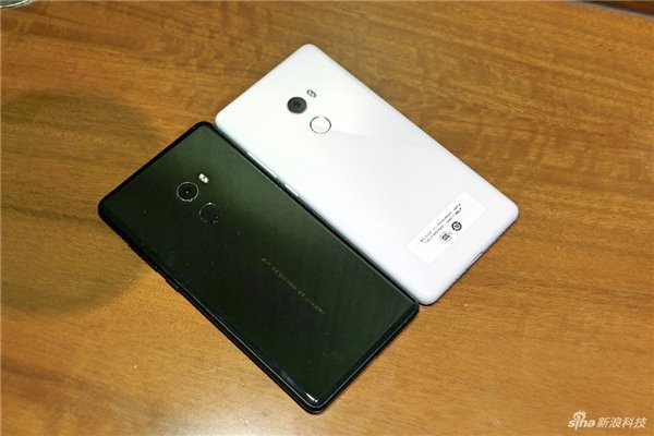 mix2陶瓷区别 mix2陶瓷版和标准版怎么区分 
