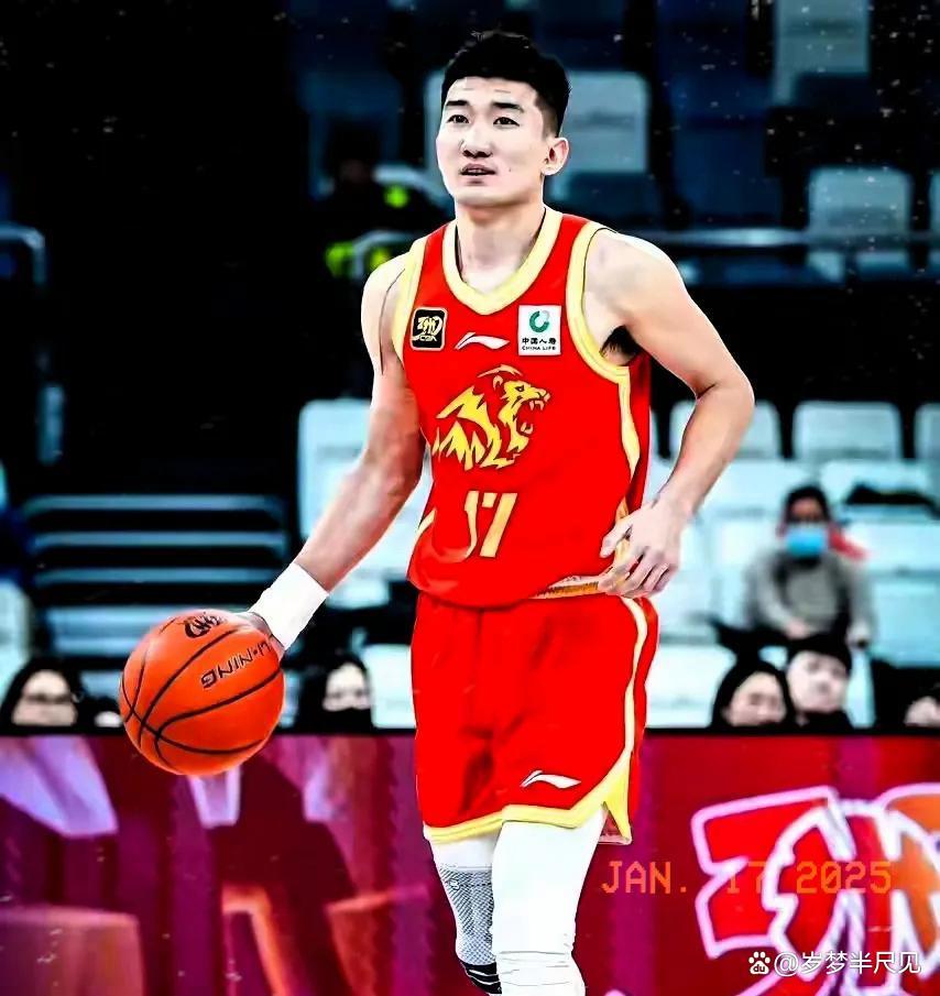 贵州男篮实力相当，积分榜前景莫测 贵州省男篮 