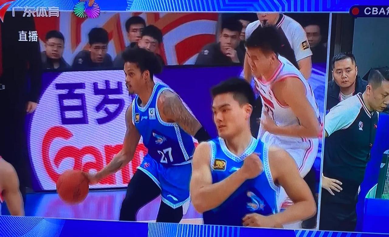湖南男篮掀翻福建队，豪取两连胜 