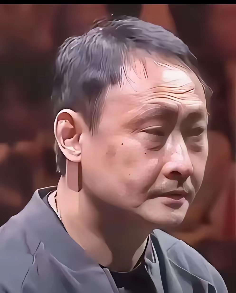 日本队主教练表现不好，赛后出现问题 